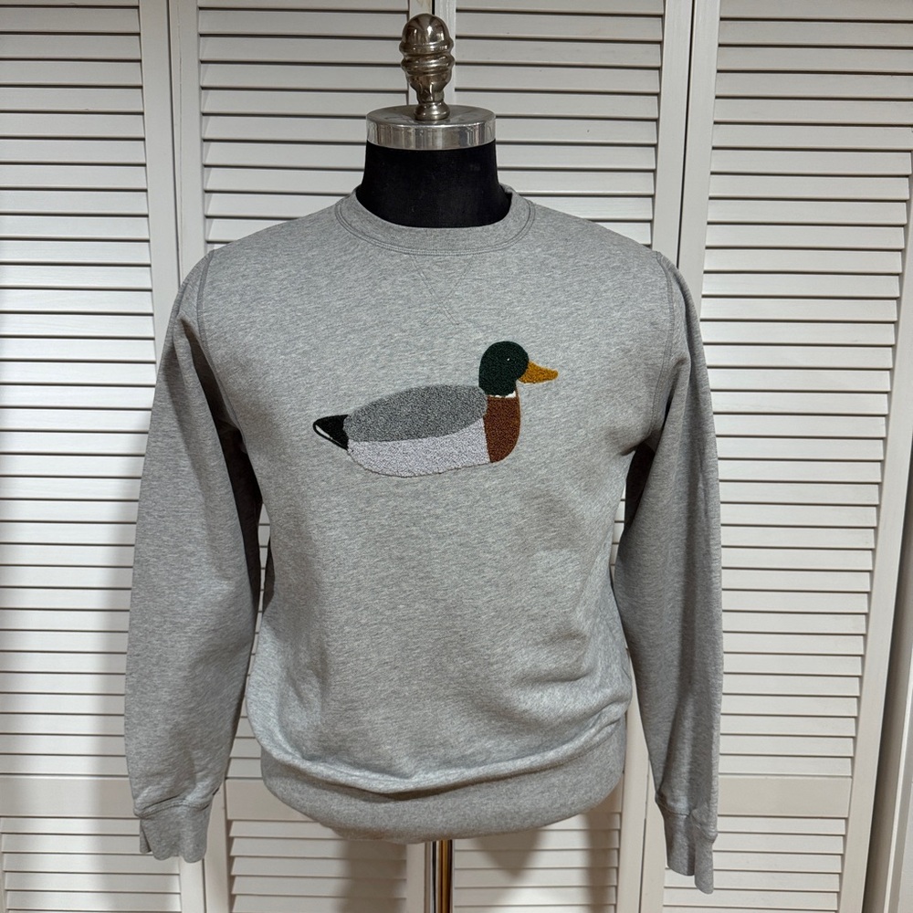 Edmmond Studios Grey Men's Crewneck Sweatshirt with Duck Motif